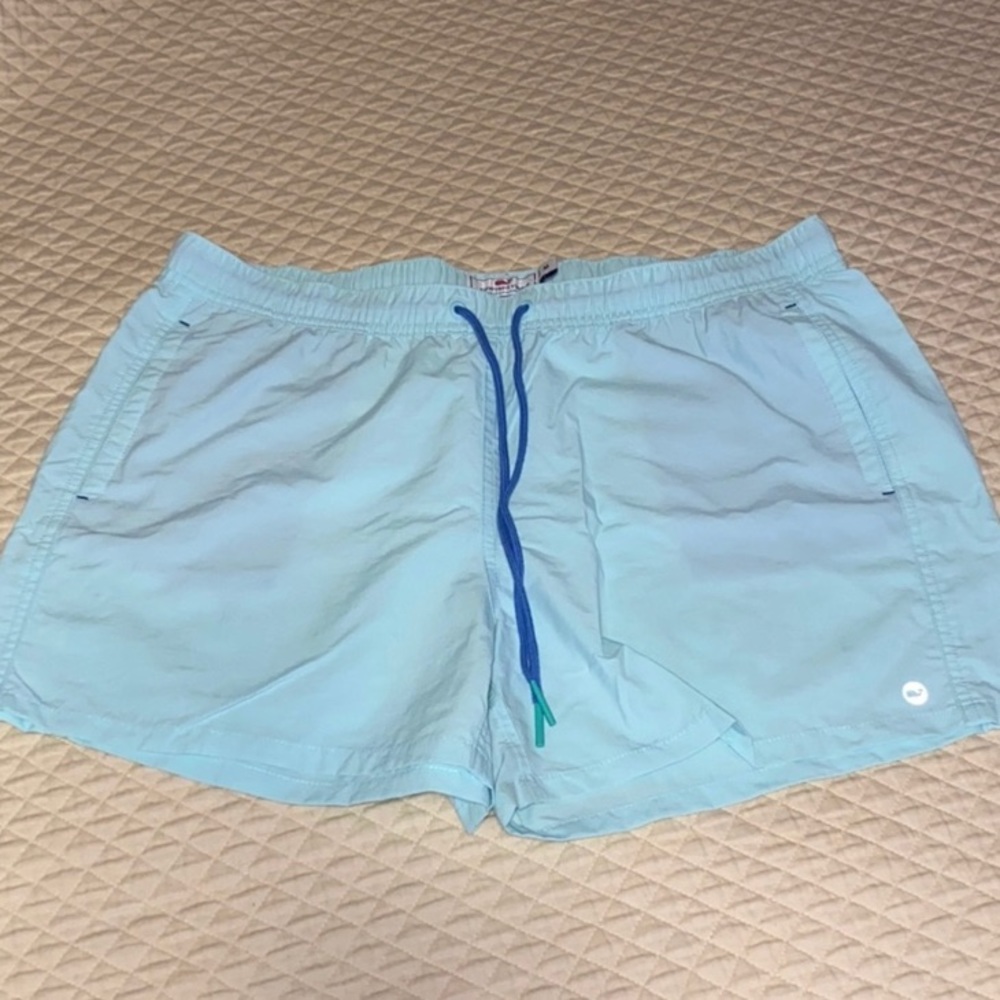 NWOT - Vineyard Vines Performance Board Shorts